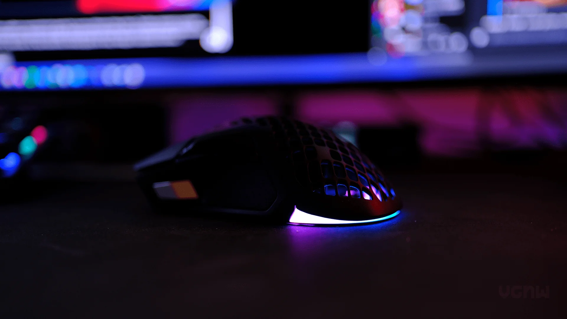 SteelSeries-Aerox5-Wireless-İncelemesi-5-min.webp