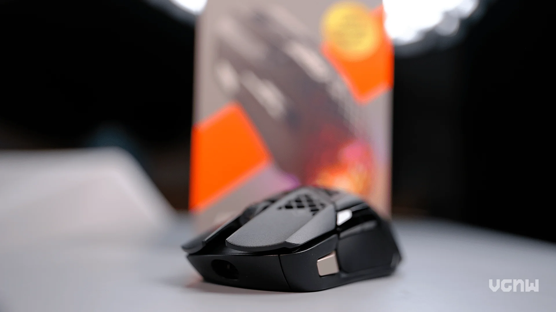 SteelSeries-Aerox5-Wireless-İncelemesi-8-min.webp